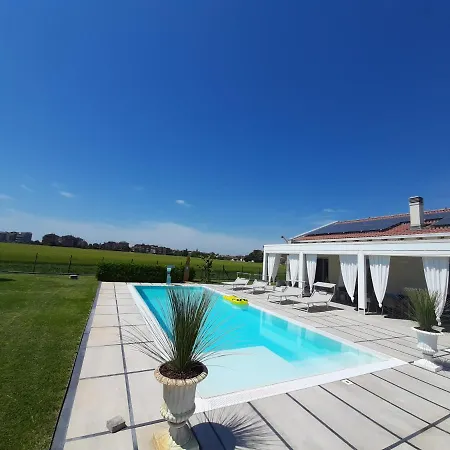 Private Pool Luxury G&p Hot Tub غرانارولو ديلّيميليا