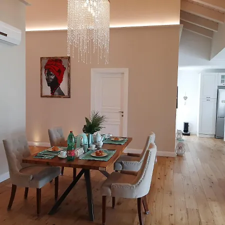 Private Pool Luxury G&p Hot Tub Alojamento de Acomodação e Pequeno-almoço Granarolo dellʼEmilia