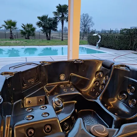 Private Pool Luxury G&p Hot Tub