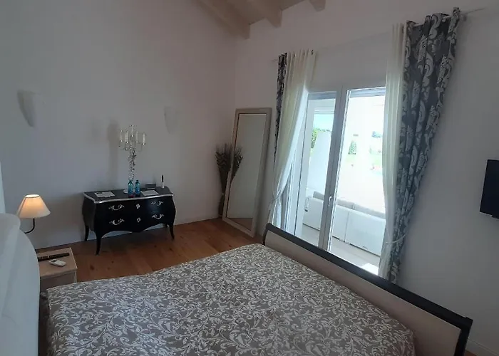 Private Pool Luxury G&p Hot Tub Bed & Breakfast