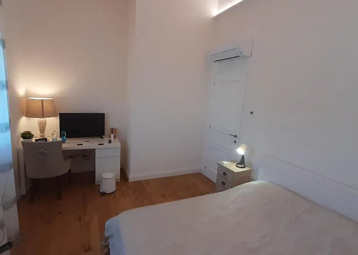 Private Pool Luxury G&p Hot Tub Bed & Breakfast